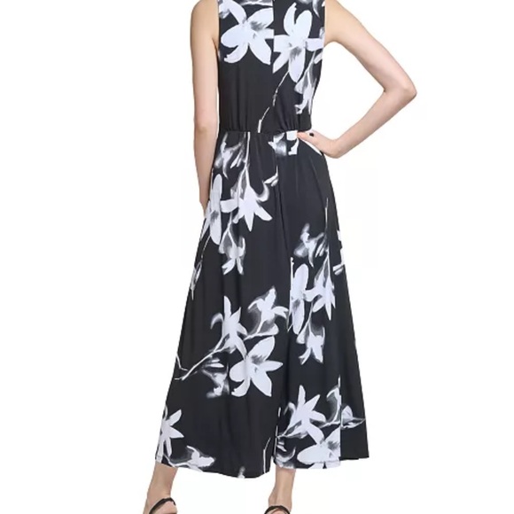 Calvin Klein Black and White Sleeveless Maxi Dress - Picture 2 of 5